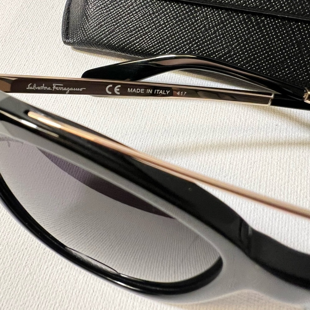 NEW Salvatore Ferragamo Semi Black Cat Eye Sunglasses SF882SA with Box - Picture 6 of 10